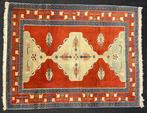Azari - Vloerkleed - 275 cm - 214 cm - Tapis, Huis en Inrichting, Stoffering | Tapijten en Kleden, Nieuw