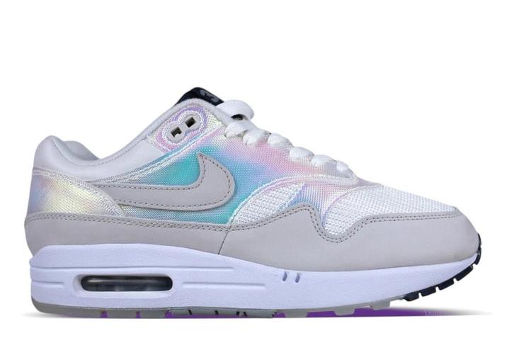 Nike Air Max 1 La Ville Lumière • 39 41 42 42.5 43 44 44.5, Kleding | Dames, Schoenen, Sneakers of Gympen, Ophalen of Verzenden