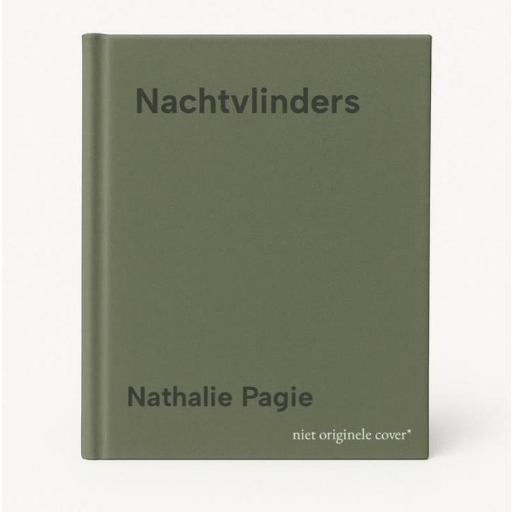 Nachtvlinders 9789022594995 Nathalie Pagie, Boeken, Thrillers, Zo goed als nieuw, Verzenden