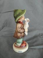 Goebel - Beeldje - Hummel 68 Lost Sheep - TMK7 - Porselein