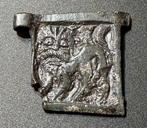 Middeleeuwen, kruisvaardersperiode Zeldzame bronzen zoomorfe