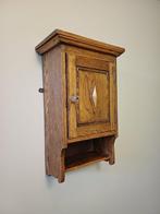 Kast - Eik - rokerskast pijpenkast