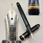 Pilot - Custom 74 (black) - 14K gold nib (Soft M) - Vulpen, Nieuw