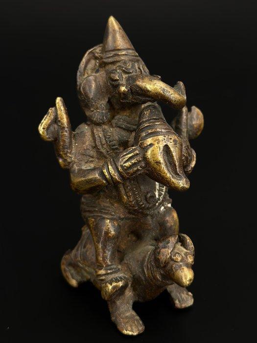 Ganesha op zijn rijdier Mushika - Brons - India - 19e eeuw, Antiek en Kunst, Kunst | Niet-Westerse kunst
