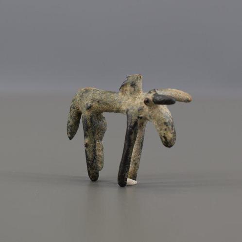 West-Aziatisch Brons Bronzen Figurine ZOOMORPHE - 3.8 cm, Verzamelen, Mineralen en Fossielen
