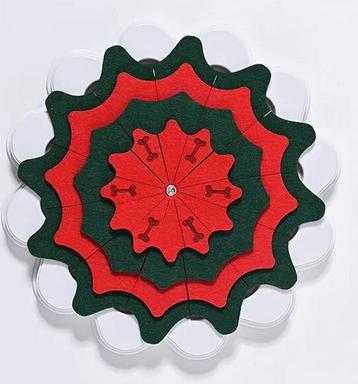 Hondenpuzzel donker groen, wit en rood slechts 12,95