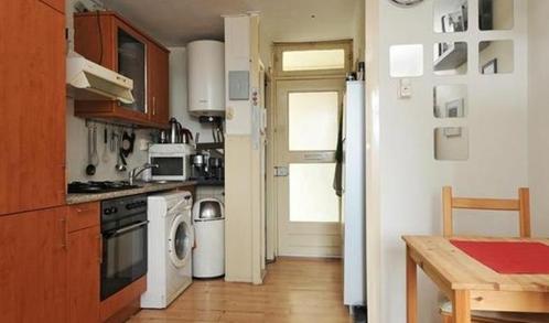 Te Huur Kamer Goeverneurlaan In Den Haag, Huizen en Kamers, Kamers te huur, Minder dan 20 m², Den Haag