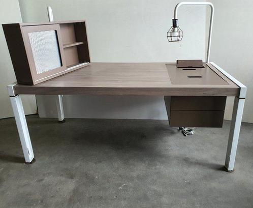 LANDE LOVD desk - Bureau - Metaal, Antiek en Kunst, Curiosa en Brocante