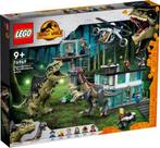 LEGO Jurassic World Giganotosaurus en Therizinosaurus aanval