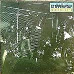 LP gebruikt - Steppenwolf - The Best Of Steppenwolf - Reb..., Cd's en Dvd's, Verzenden, Zo goed als nieuw
