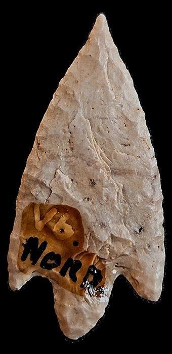 Neolithisch Vuursteen Prachtige punt, pijl en speer - 34 mm, Antiek en Kunst, Antiek | Overige Antiek