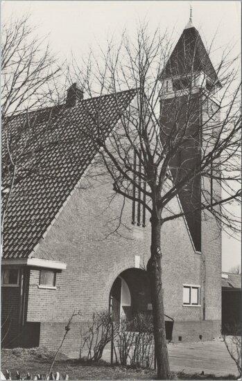 WESTZAAN - Geref. Kerk, Verzamelen, Ansichtkaarten | Nederland, Verzenden