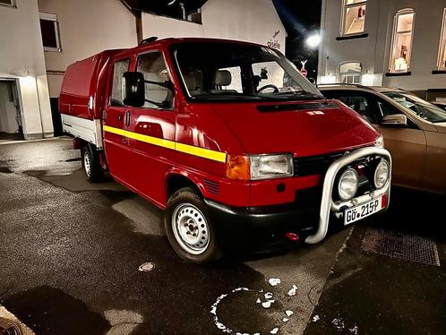 VW T4 LWB Syncro 4 door Doka. 2.5 Benzine, Auto's, Oldtimers, Geïmporteerd, Dealer onderhouden, Onderhoudsboekje, Te koop, Handgeschakeld