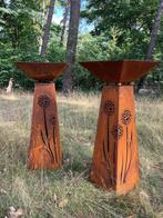 Sculptuuur voor buiten, Bloembak - Roest - Zuil - 97 cm -, Antiek en Kunst