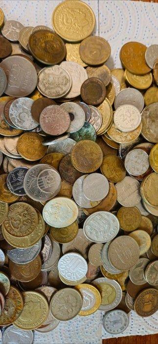Wereld. The total net weight of the batch is approximately, Postzegels en Munten, Munten | Europa | Niet-Euromunten