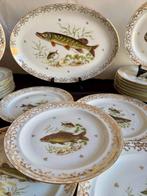 Véritable LIMOGES - FOUGERE LIMOUSINE - Serveerset voor vis, Antiek en Kunst