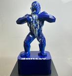 Daluxe Art - 1999 • Polygon Gorilla – Banksy Blue Edition