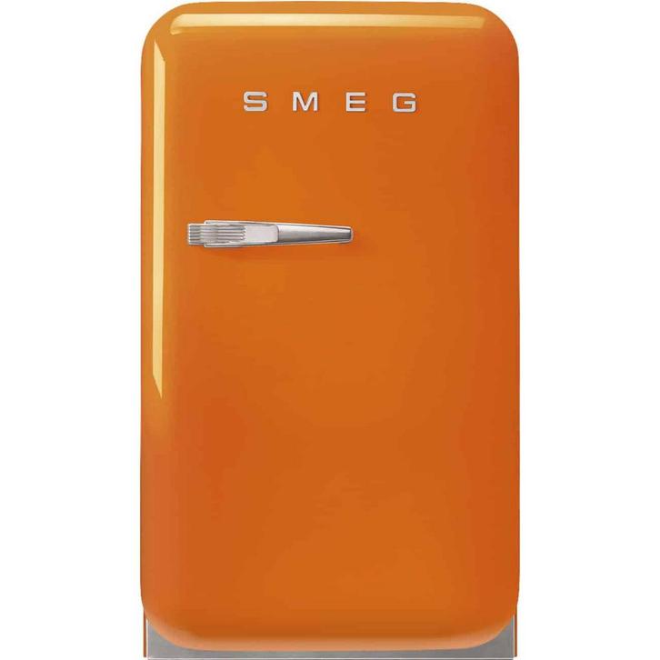 €699 Smeg FAB5ROR5 koelkast Vrijstaand 34 l D Oranje, Witgoed en Apparatuur, Koelkasten en IJskasten, 160 cm of meer, Ophalen of Verzenden