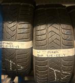 2x215-55-17 Pirelli Winter 5.5m €40 per band 215 55 17, Auto-onderdelen, Banden en Velgen, Ophalen, 17 inch, Winterbanden, Band(en)