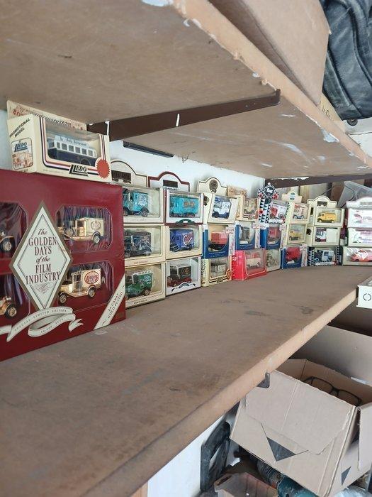 Lledo, Days Gone 1:43 - Modelauto (50) - Miniatures de, Hobby en Vrije tijd, Modelauto's | 1:5 tot 1:12