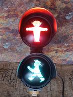 Stoplicht - materiaal, metaal, glas - Ampelmännchen