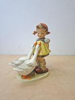 Goebel, Hummel - Beeldje - Meisje met ganzen (19 cm) - TMK3, Antiek en Kunst