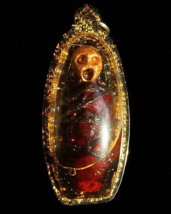 Het Oog van Hong Praï – Relikwie van Spookachtige Kracht -, Antiek en Kunst, Antiek | Boeken en Bijbels