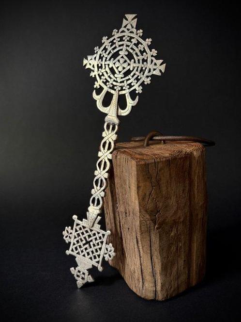 Kruis - Legering, Zilver - 1980-1990, 1970-1980 - Groot, Antiek en Kunst, Antiek | Boeken en Bijbels