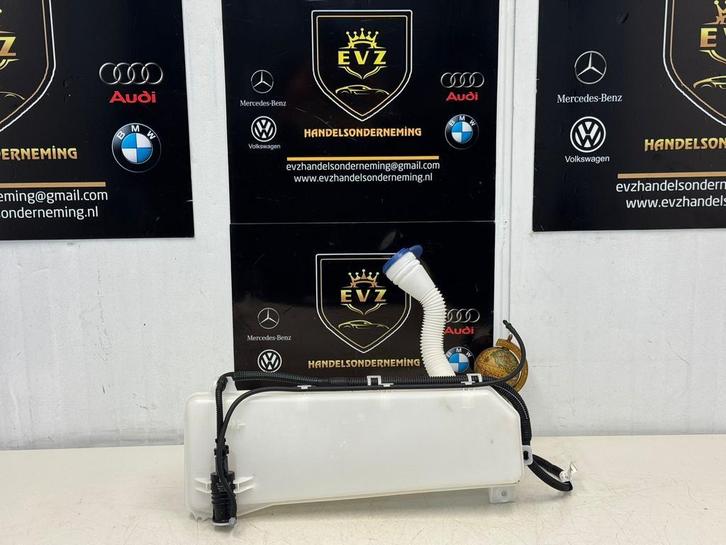 Citroën Jumpy ruitensproeier tank bj.2021 art.9809803680, Auto-onderdelen, Ruiten en Toebehoren, Gebruikt, Citroën