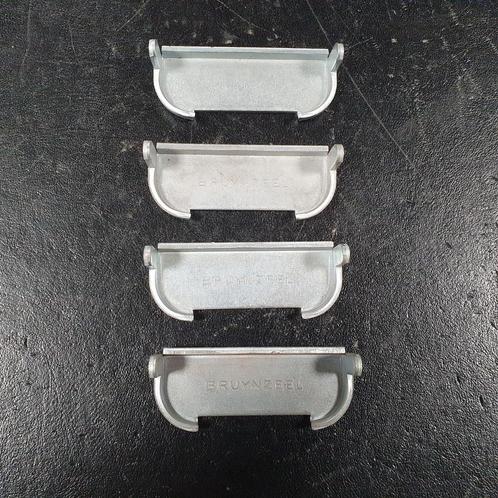 4x Bruynzeel metalen schappendragers, plankendragers, legbor, Doe-het-zelf en Verbouw, IJzerwaren en Bevestigingsmiddelen, Ophalen of Verzenden