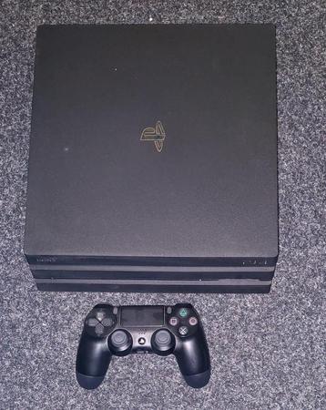 Ps4 pro met controller (ps4 tweedehands console) beschikbaar voor biedingen