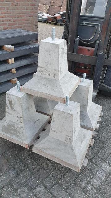 Extra Zware Betonpoeren met voet M24 of 4xM12  Aanbieding !! beschikbaar voor biedingen