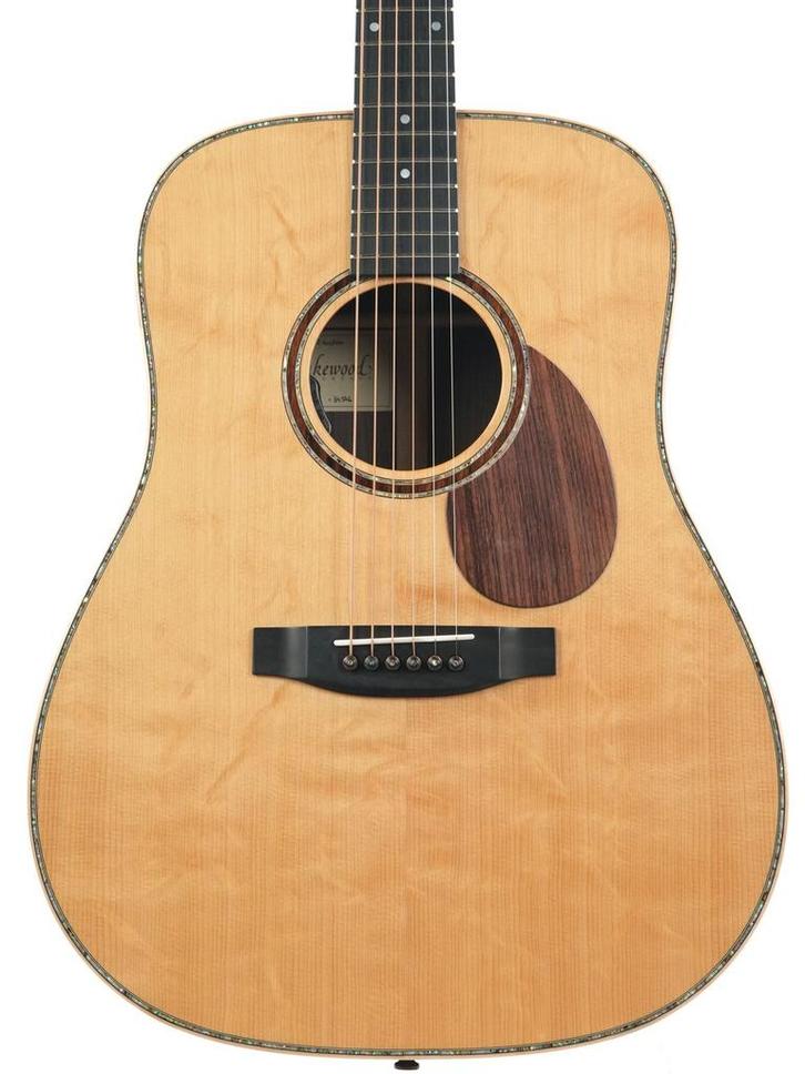 Lakewood D32 Custom Rosewood Spruce 2023 (Western Gitaren), Muziek en Instrumenten, Snaarinstrumenten | Gitaren | Akoestisch, Western- of Steelstringgitaar