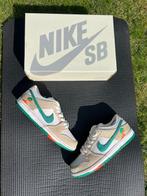 Nike - Dunk Low - Sneakers - Maat: EU 44.5 - Nieuw met tags, Kleding | Heren, Schoenen, Nieuw