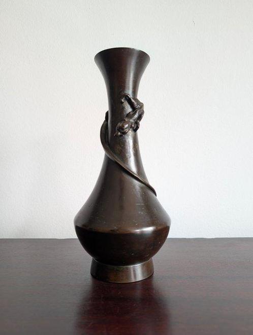 Chilong vaas - Brons - Ming Dynastie (1368-1644), Antiek en Kunst, Antiek | Overige Antiek