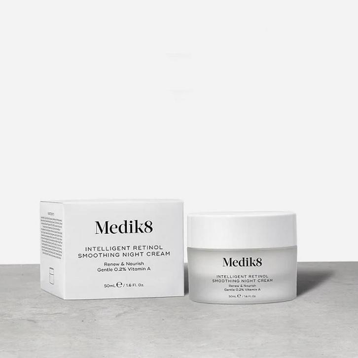 Medik8  Intelligent Retinol Smoothing Nachtcreme  50 ml, Sieraden, Tassen en Uiterlijk, Uiterlijk | Haarverzorging, Nieuw, Verzenden