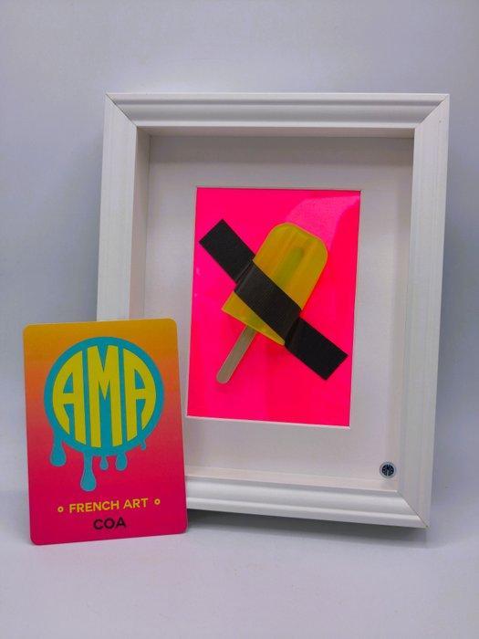 AMA - Maurizio on Ice, Antiek en Kunst, Kunst | Designobjecten