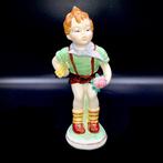 K.K. Wiener - Young Boy with Flowers (20,5 cm) - ca 1920 -