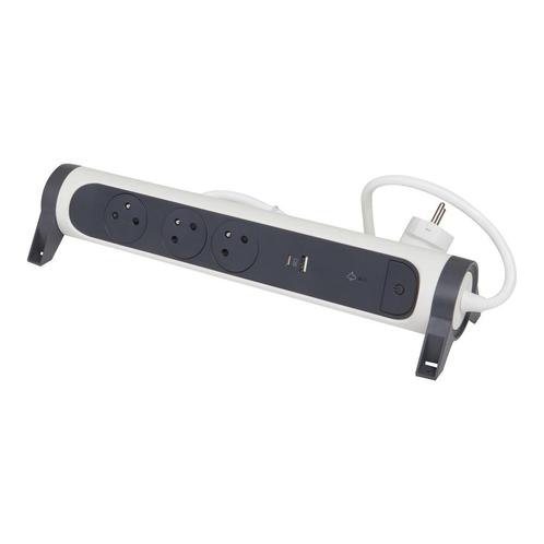 Legrand Premium USB A+C OSB 3x2P Met aarde 1,5m Zwart Wit, Doe-het-zelf en Verbouw, Elektra en Kabels, Overige typen, Nieuw, Verzenden