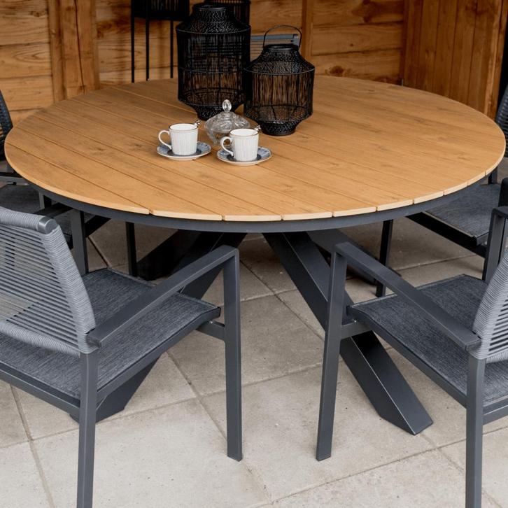 Arezzo tuintafel rond polywood teaklook 150 cm, Huis en Inrichting, Stoelen, Nieuw, Ophalen of Verzenden