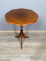 Elegante vintage bijzettafel – verfijnde klassieker met