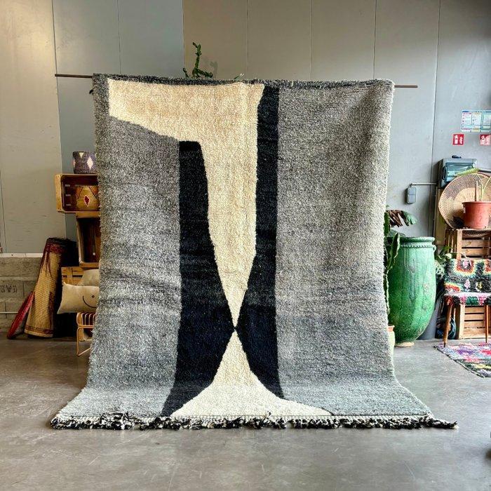 Modern Moroccan Berber Wool Carpet - Berber - Vloerkleed -, Huis en Inrichting, Stoffering | Tapijten en Kleden