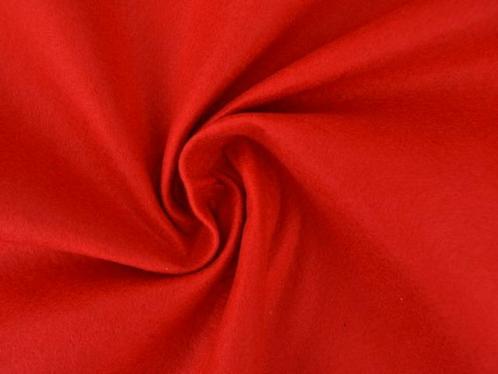 Vilt 1mm dik - Rood - 90cm breed - Per meter, Hobby en Vrije tijd, Stoffen en Lappen, 120 cm of meer, 200 cm of meer, Rood, Nieuw