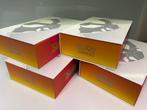 Pokémon - 4 Box - Charizard - Sword and Shield, Nieuw