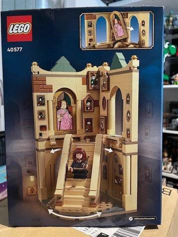 Lego Set - 40577 - Harry Potter - Hogwarts: Grand Staircase beschikbaar voor biedingen