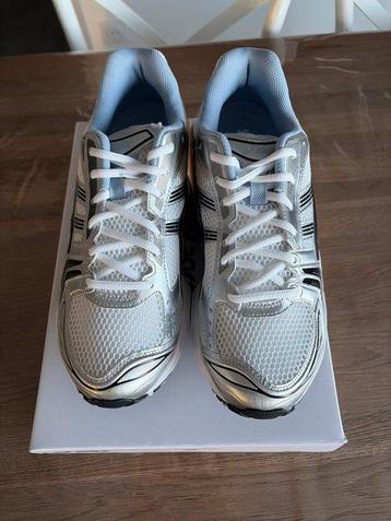 Asics - Sneakers - Maat: EU 44 - Nieuw met tags beschikbaar voor biedingen