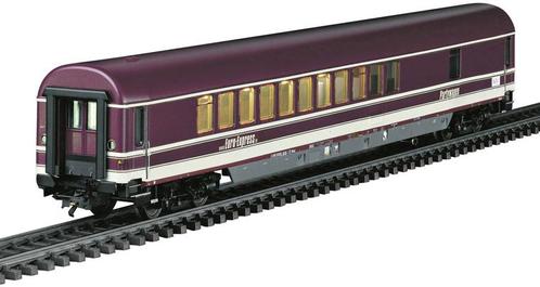 MAR 43948 Voetbalfan wagen h0, Hobby en Vrije tijd, Modeltreinen | H0, Verzenden