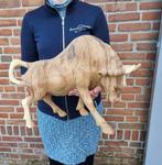 Beeld, Large Carved Wood - Bull 42cm - 31 cm - Hout