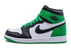Air Jordan 1 Retro High OG Lucky Green - Maat 42 EU, Kleding | Heren, Schoenen, Ophalen of Verzenden, Nieuw, Jordan