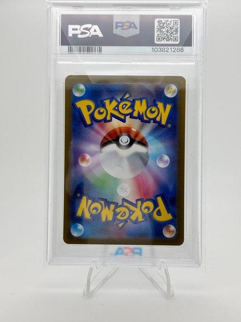 Pokémon - 1 Graded card - Masterball Reverse Holo - Glaceon, Hobby en Vrije tijd, Verzamelkaartspellen | Pokémon